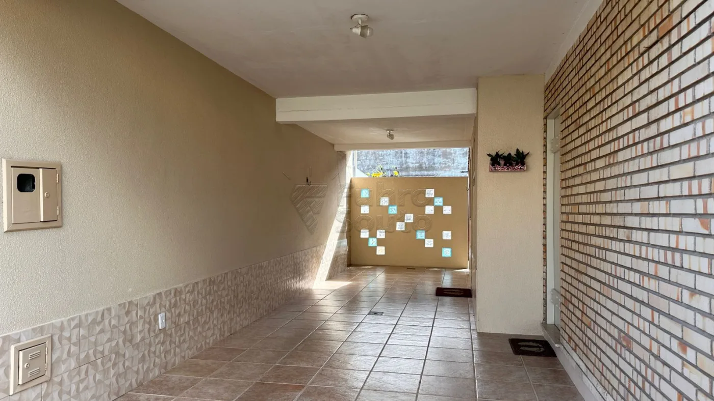 Comprar Casa / Condom&iacute;nio em Pelotas R$ 690.000,00 - Foto 18