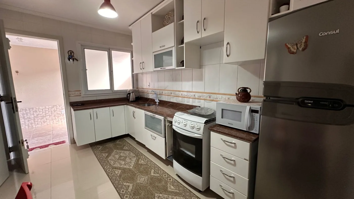 Comprar Casa / Condom&iacute;nio em Pelotas R$ 690.000,00 - Foto 5