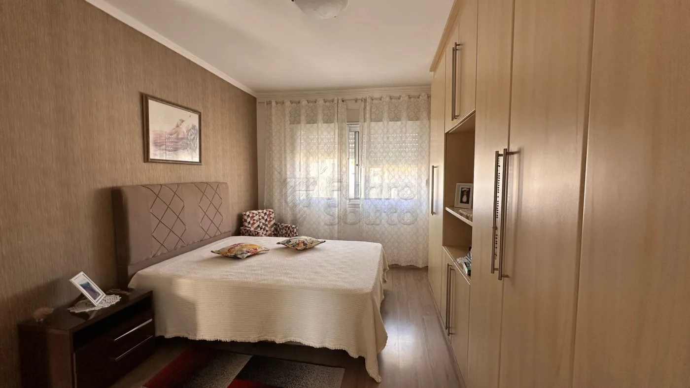 Comprar Casa / Condom&iacute;nio em Pelotas R$ 690.000,00 - Foto 10