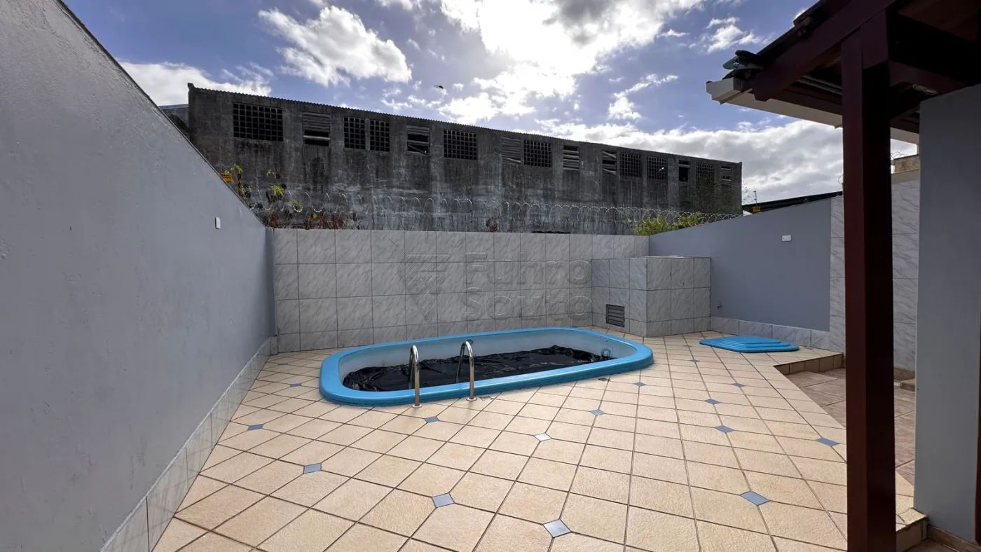 Comprar Casa / Condom&iacute;nio em Pelotas R$ 690.000,00 - Foto 15
