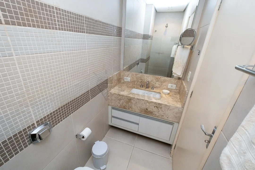 Comprar Casa / Padr&atilde;o em Pelotas R$ 750.000,00 - Foto 29