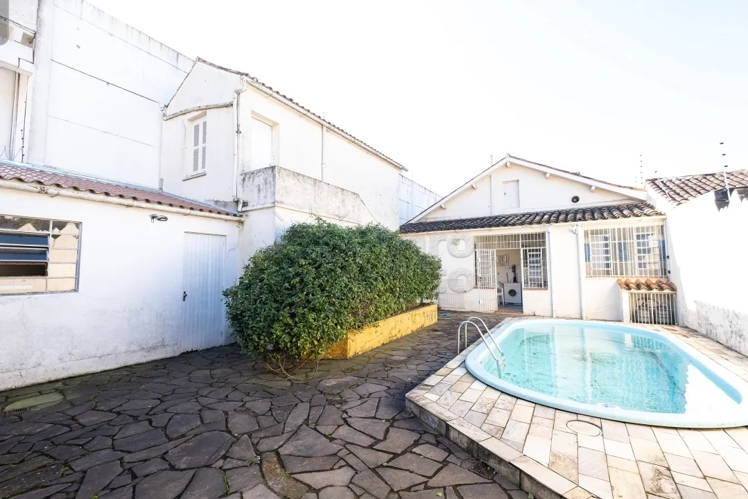 Comprar Casa / Padr&atilde;o em Pelotas R$ 750.000,00 - Foto 36