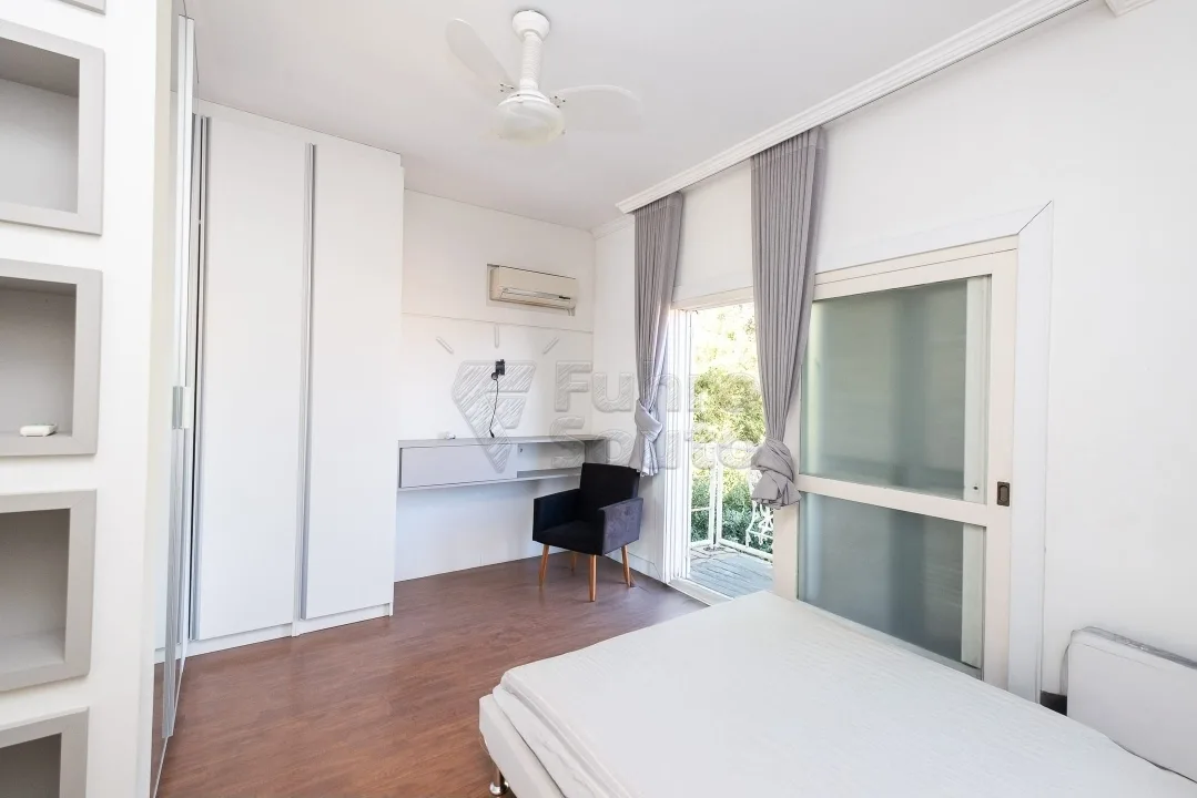 Comprar Casa / Padr&atilde;o em Pelotas R$ 749.000,00 - Foto 10