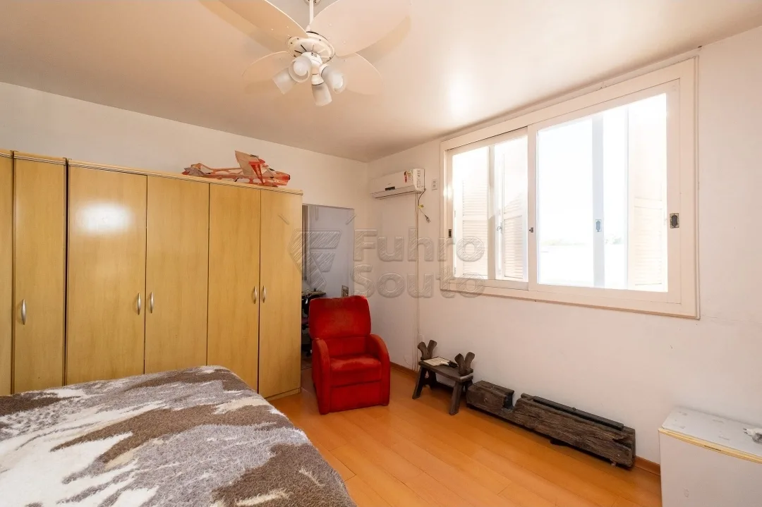 Comprar Casa / Padr&atilde;o em Pelotas R$ 749.000,00 - Foto 17