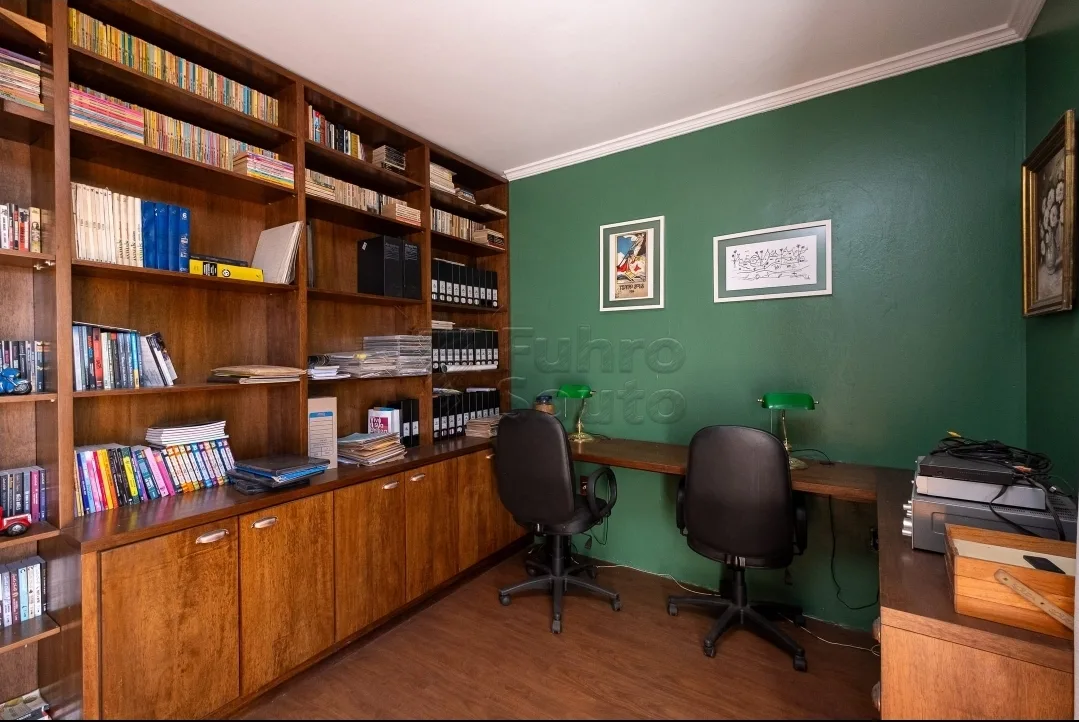 Comprar Casa / Padr&atilde;o em Pelotas R$ 749.000,00 - Foto 21