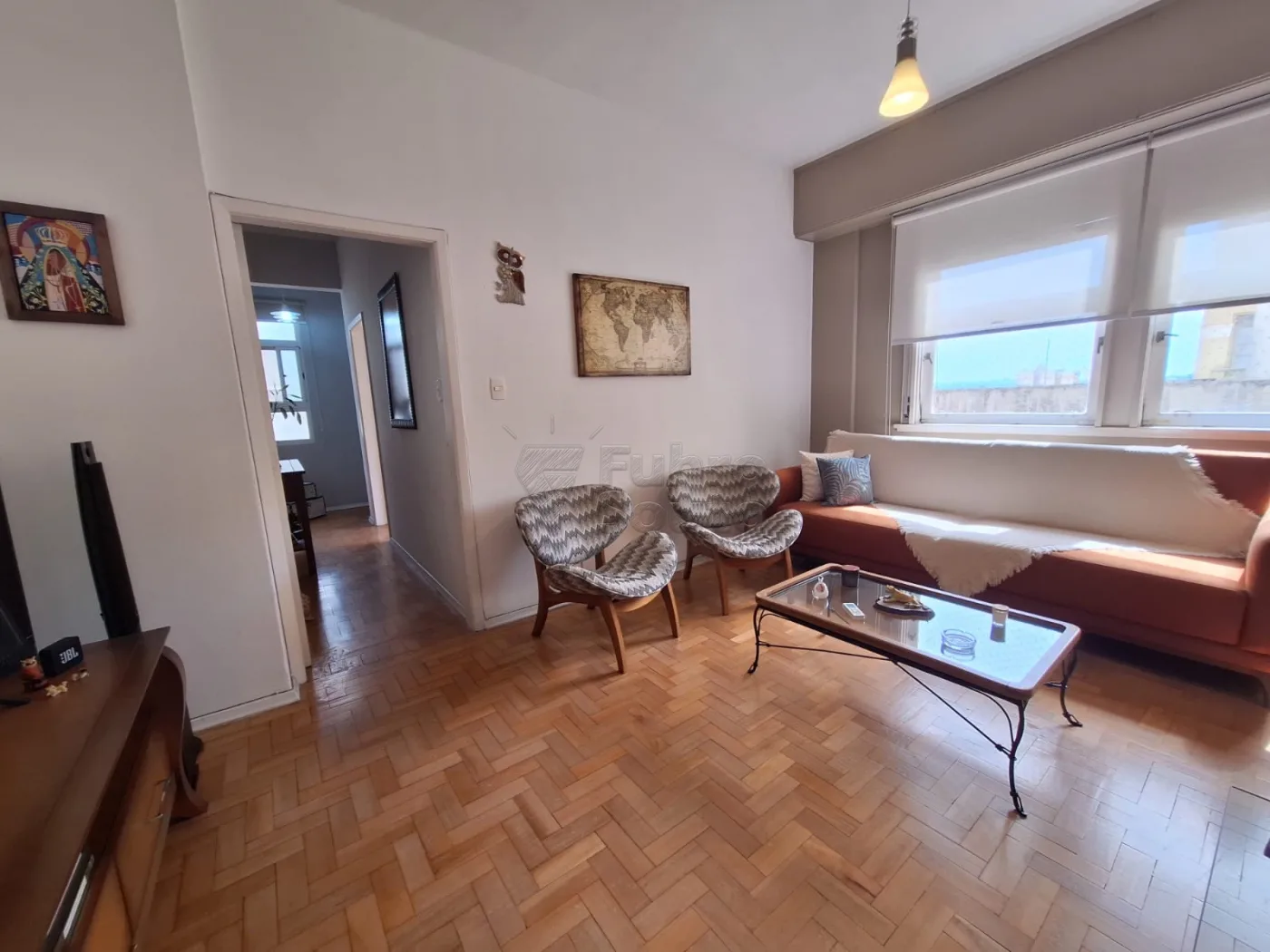 Comprar Apartamento / Padr&atilde;o em Pelotas R$ 435.000,00 - Foto 3