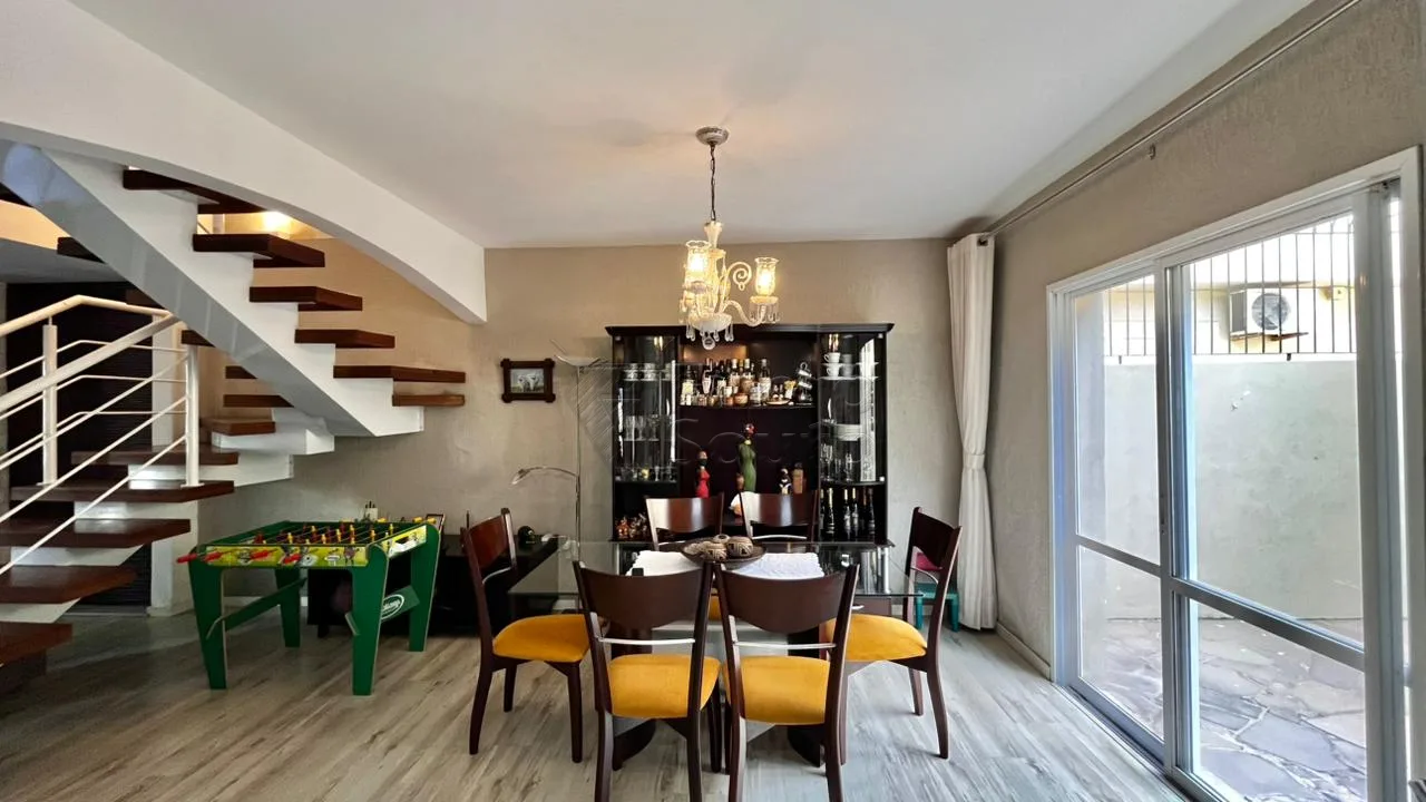 Comprar Casa / Padr&atilde;o em Pelotas R$ 630.000,00 - Foto 3