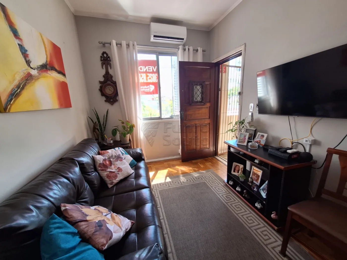 Comprar Apartamento / Padr&atilde;o em Pelotas R$ 220.000,00 - Foto 3