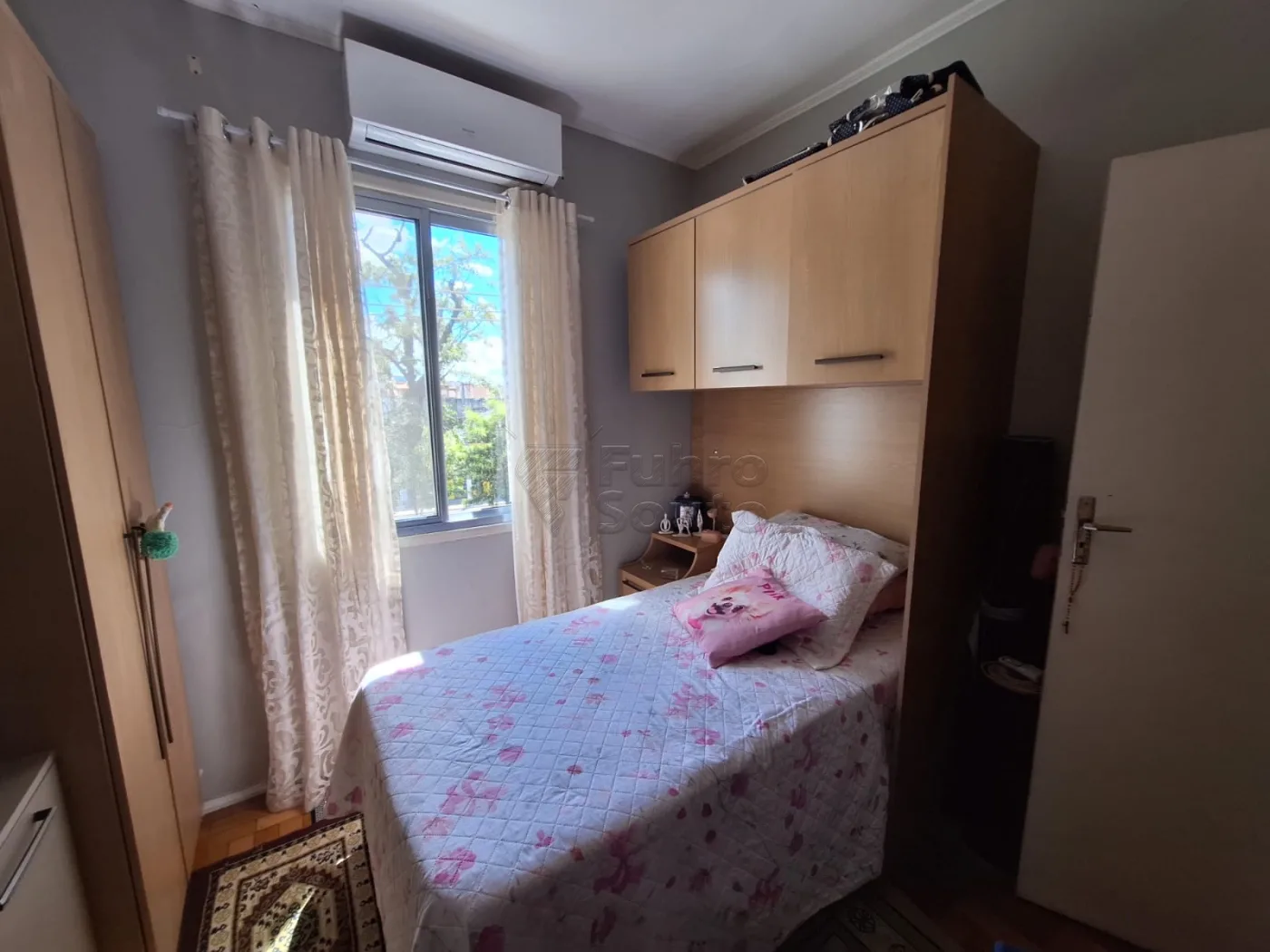 Comprar Apartamento / Padr&atilde;o em Pelotas R$ 220.000,00 - Foto 7