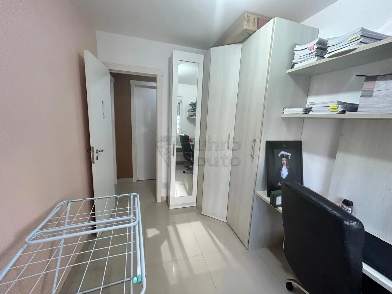 Comprar Apartamento / Padr&atilde;o em Pelotas R$ 275.000,00 - Foto 6