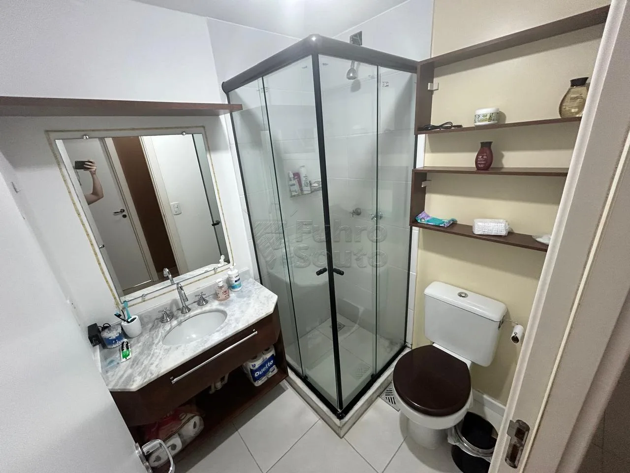 Comprar Apartamento / Padr&atilde;o em Pelotas R$ 275.000,00 - Foto 8