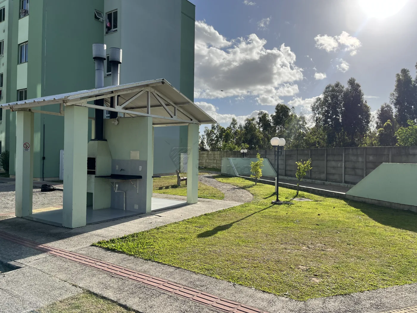 Comprar Apartamento / Padr&atilde;o em Pelotas R$ 154.900,00 - Foto 9