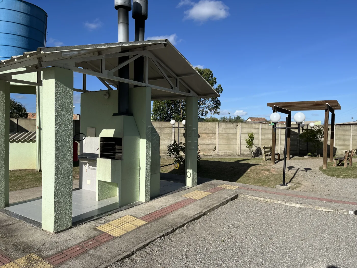 Comprar Apartamento / Padr&atilde;o em Pelotas R$ 154.900,00 - Foto 10