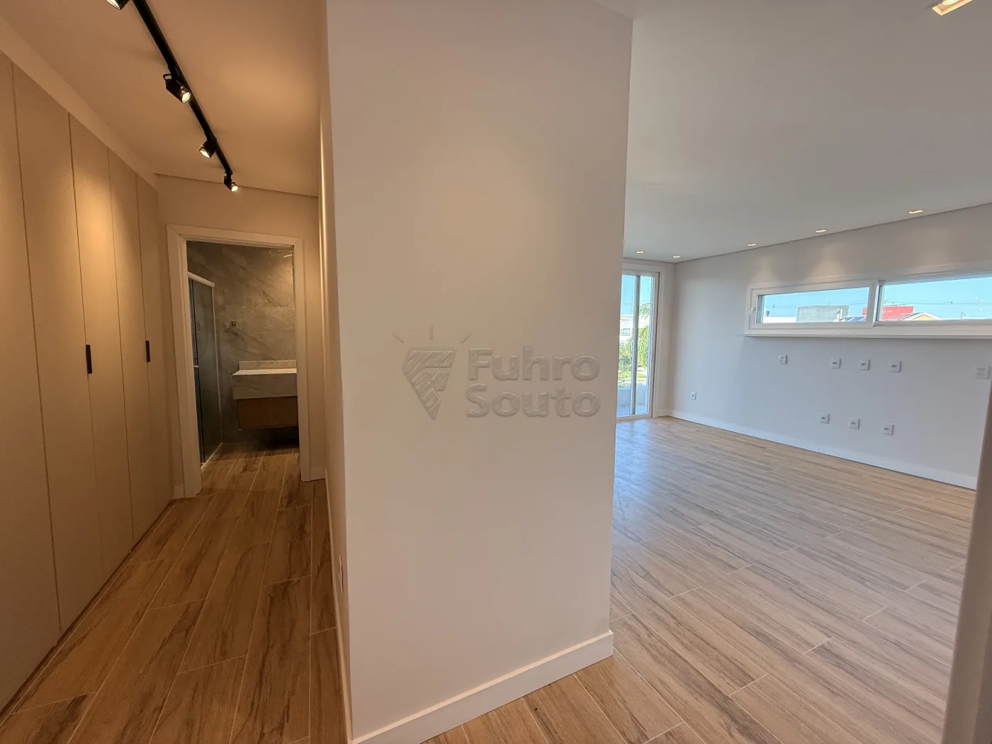 Comprar Casa / Condom&iacute;nio em Pelotas R$ 2.900.000,00 - Foto 8