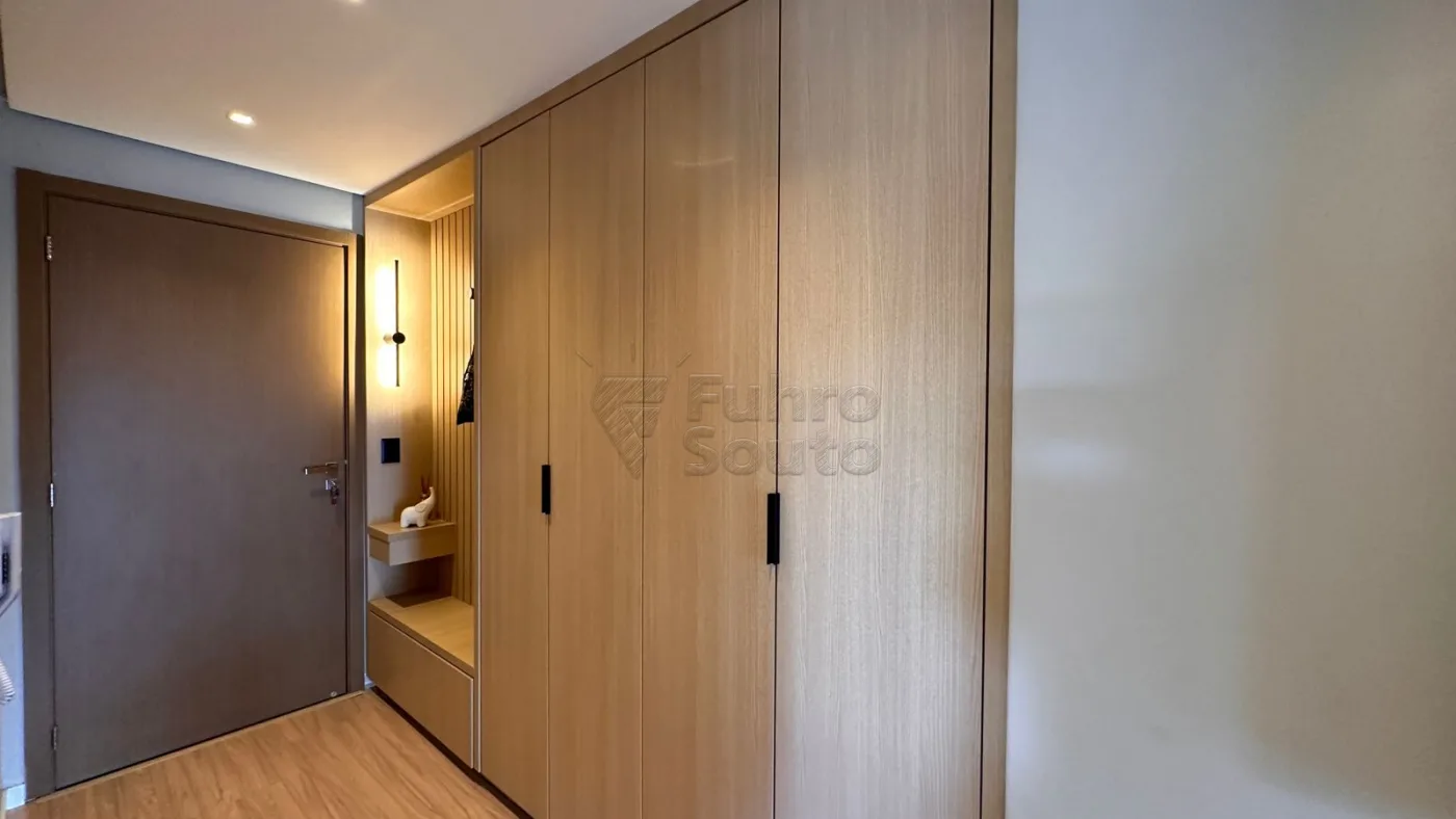 Comprar Apartamento / Padr&atilde;o em Pelotas R$ 1.490.000,00 - Foto 6