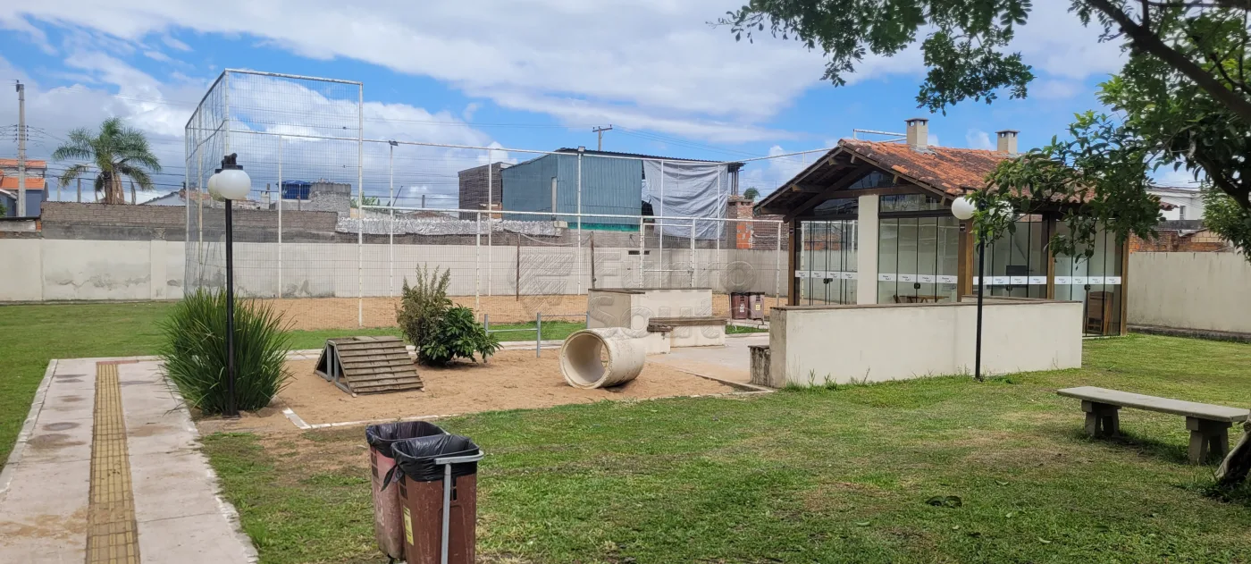 Comprar Apartamento / Padr&atilde;o em Pelotas R$ 169.000,00 - Foto 8