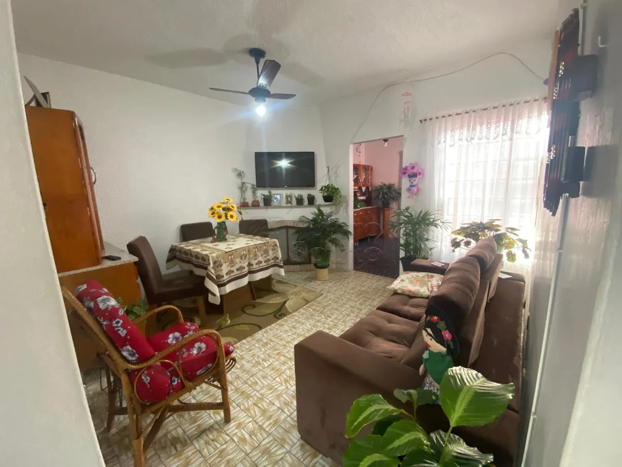 Comprar Casa / Padr&atilde;o em Pelotas R$ 380.000,00 - Foto 1