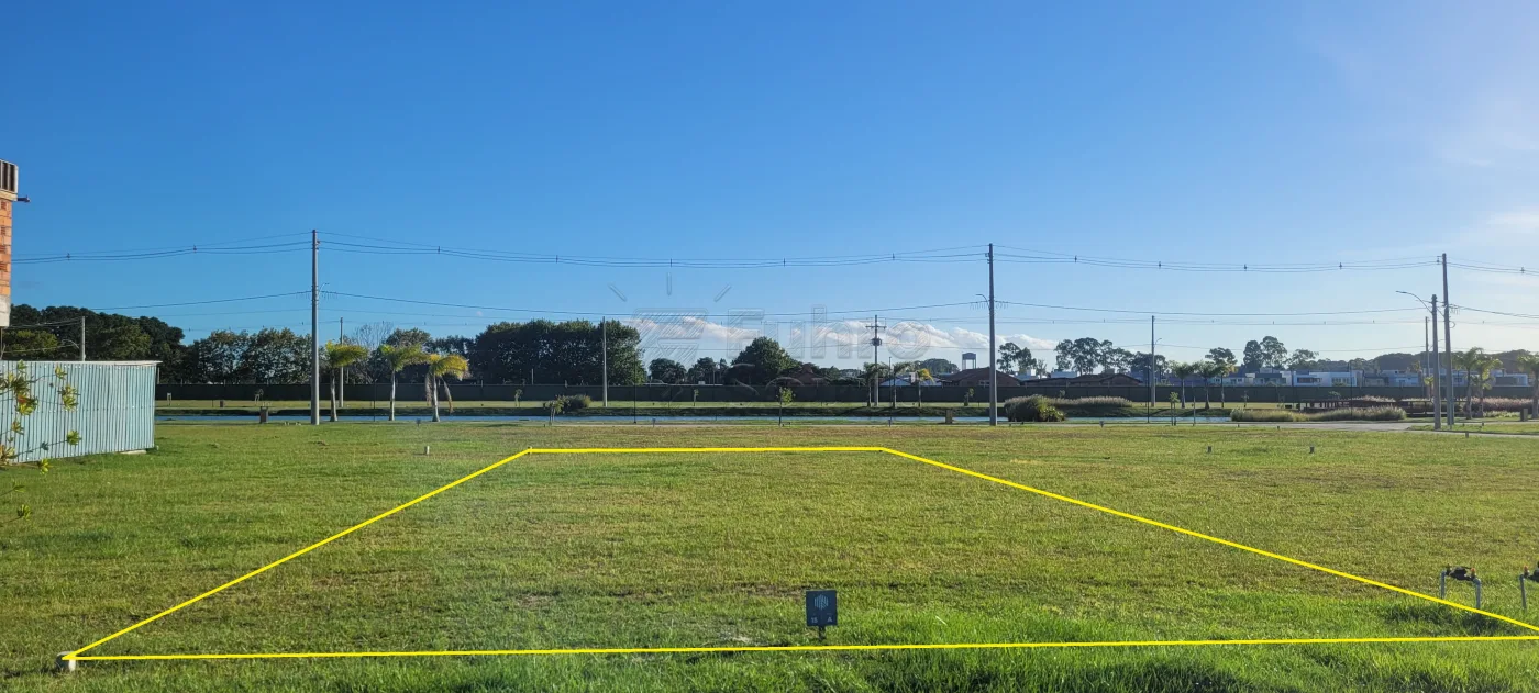 Comprar Terreno / Condom&iacute;nio em Pelotas R$ 240.000,00 - Foto 1