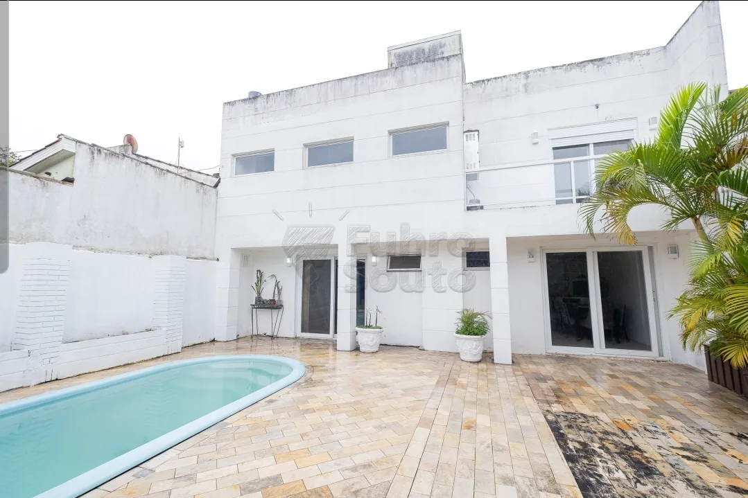 Comprar Casa / Padr&atilde;o em Pelotas R$ 695.000,00 - Foto 22