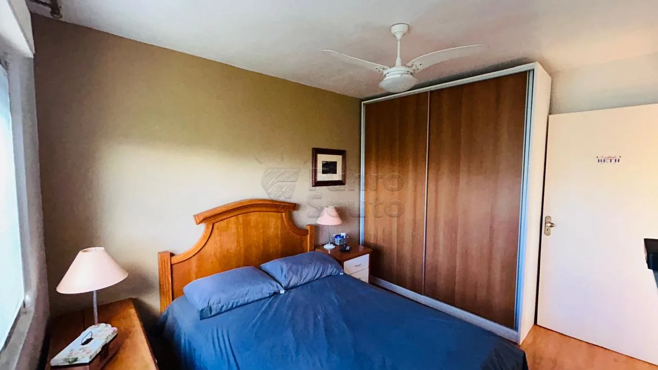 Comprar Apartamento / Padr&atilde;o em Pelotas R$ 250.000,00 - Foto 8