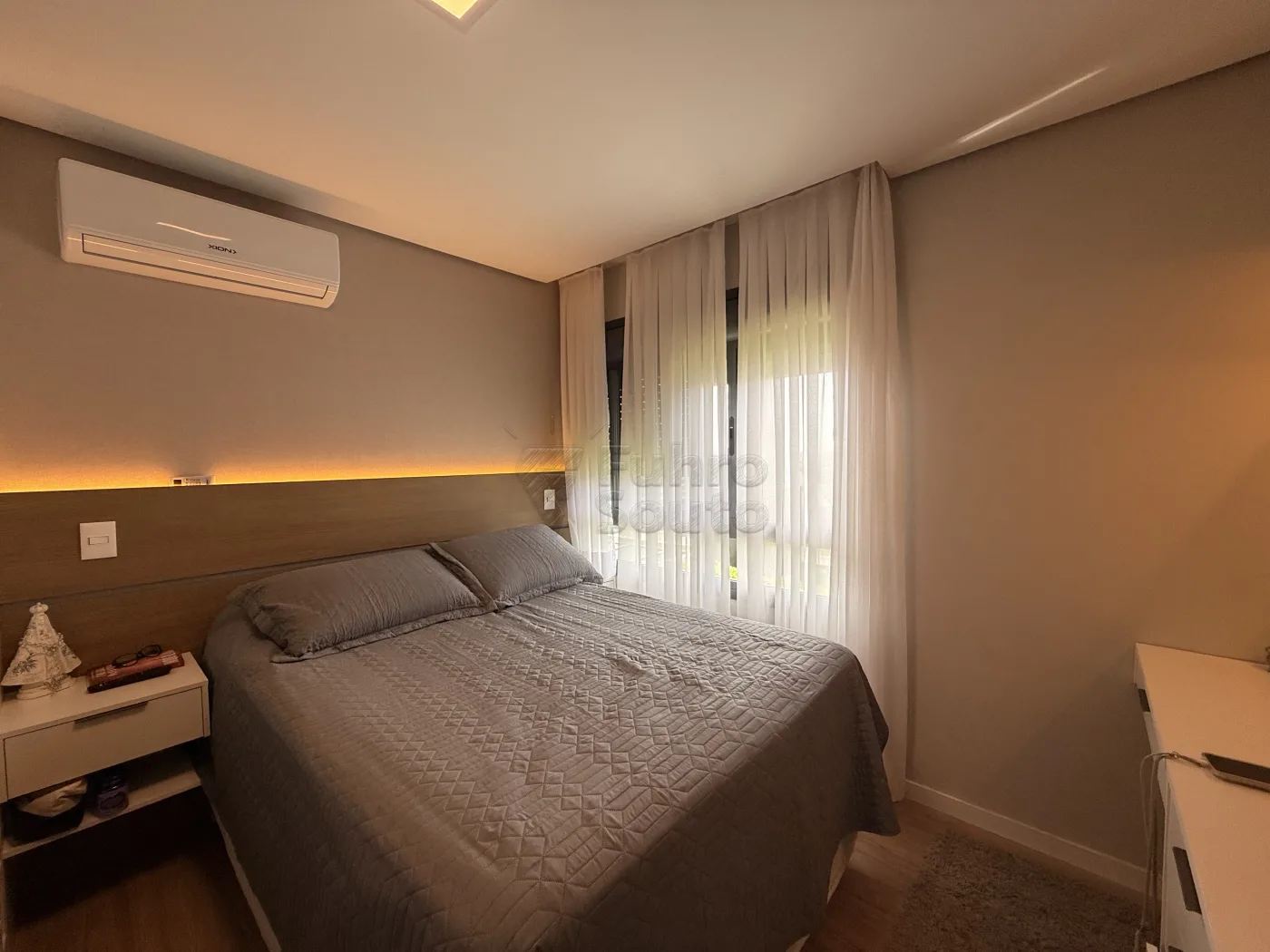 Comprar Apartamento / Padr&atilde;o em Pelotas R$ 980.000,00 - Foto 7