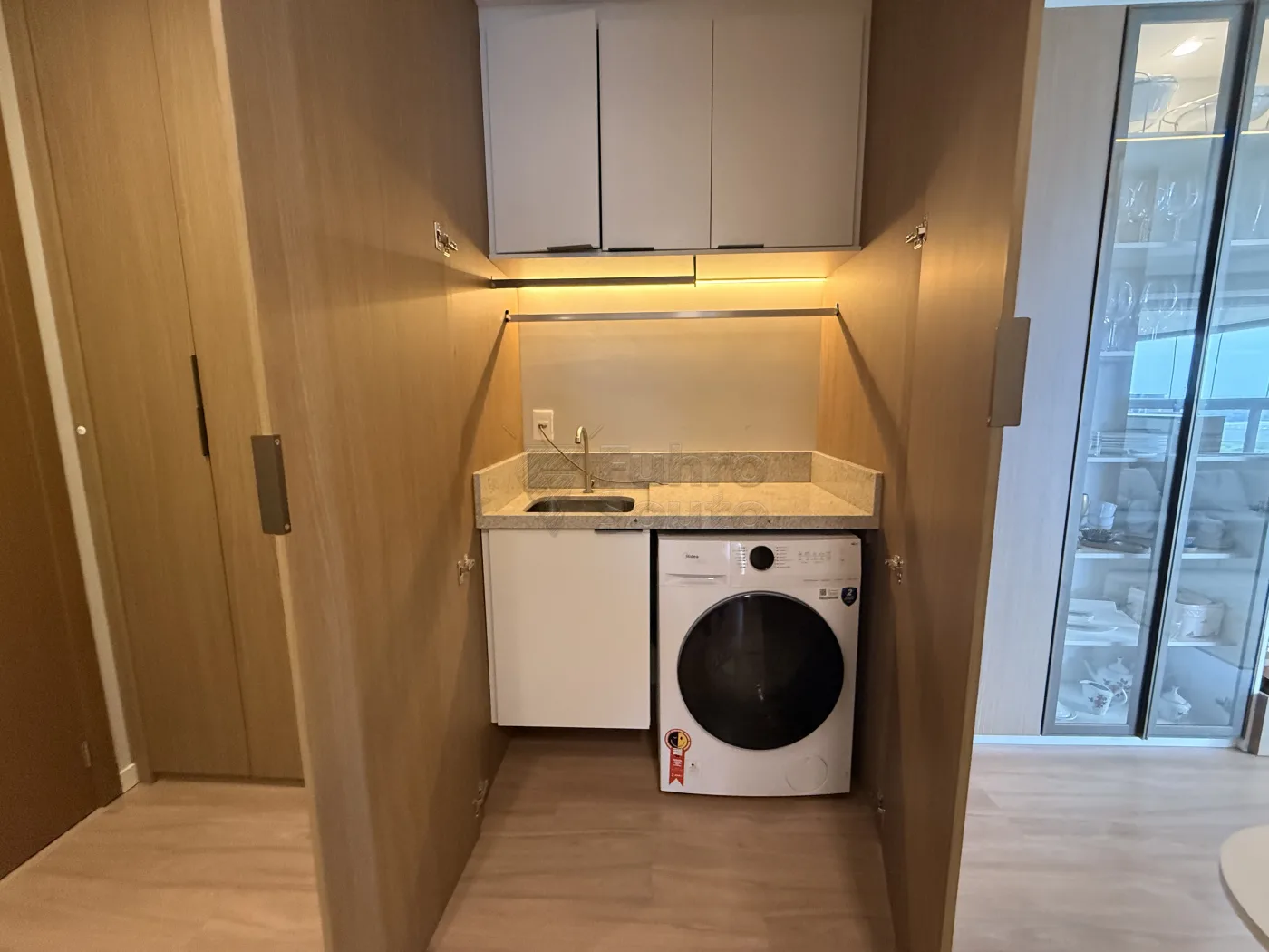 Comprar Apartamento / Padr&atilde;o em Pelotas R$ 980.000,00 - Foto 9