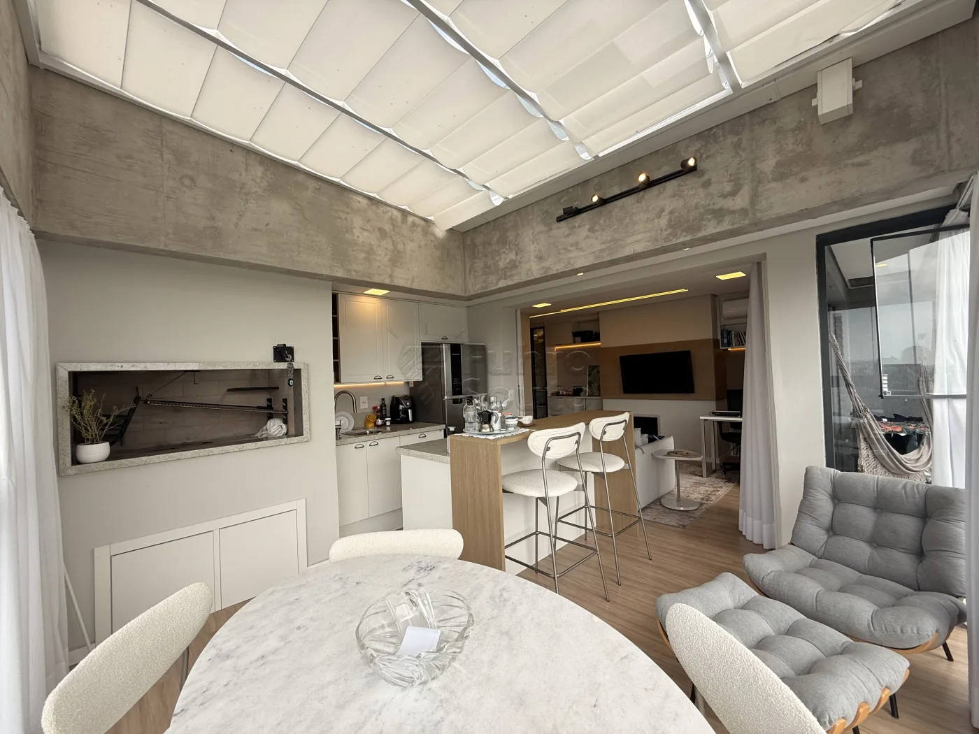 Comprar Apartamento / Padr&atilde;o em Pelotas R$ 980.000,00 - Foto 5