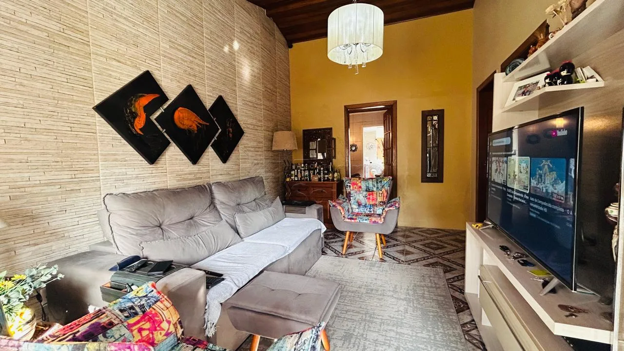 Comprar Casa / Padr&atilde;o em Pelotas R$ 530.000,00 - Foto 2