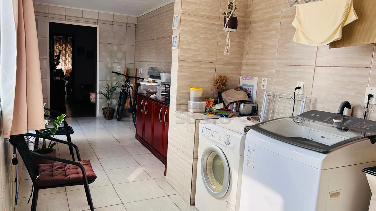 Comprar Casa / Padr&atilde;o em Pelotas R$ 530.000,00 - Foto 11