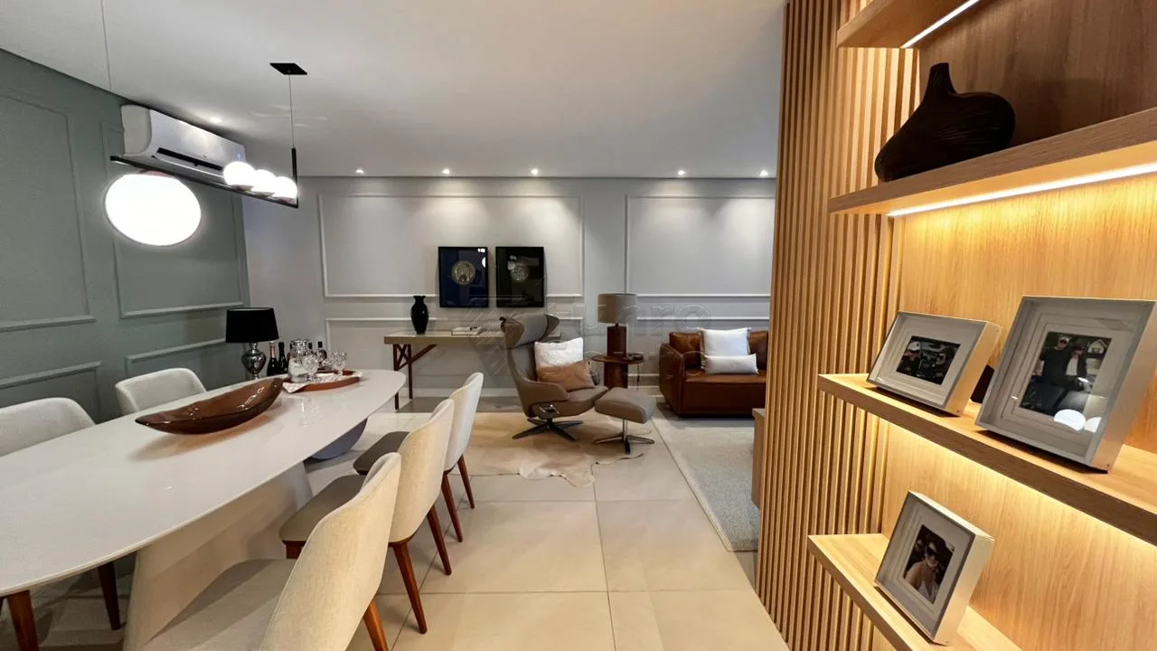 Comprar Apartamento / Padr&atilde;o em Pelotas R$ 1.150.000,00 - Foto 3