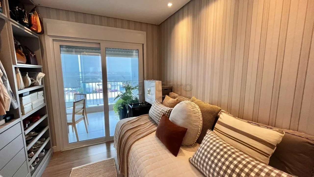 Comprar Apartamento / Padr&atilde;o em Pelotas R$ 1.150.000,00 - Foto 8