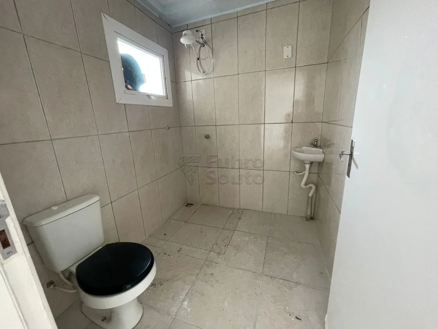 Comprar Apartamento / Padr&atilde;o em Pelotas R$ 125.000,00 - Foto 5