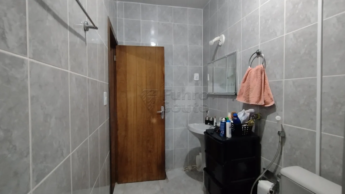 Comprar Casa / Padr&atilde;o em Pelotas R$ 720.000,00 - Foto 14