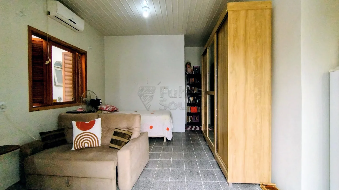 Comprar Casa / Padr&atilde;o em Pelotas R$ 720.000,00 - Foto 22