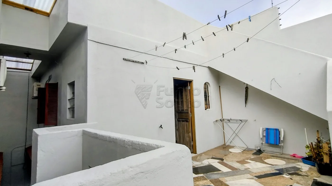 Comprar Casa / Padr&atilde;o em Pelotas R$ 720.000,00 - Foto 25