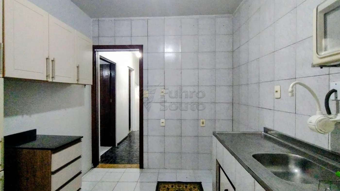 Comprar Casa / Padr&atilde;o em Pelotas R$ 720.000,00 - Foto 27