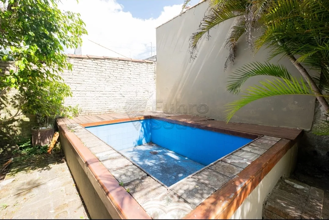 Comprar Casa / Padr&atilde;o em Pelotas R$ 385.000,00 - Foto 17