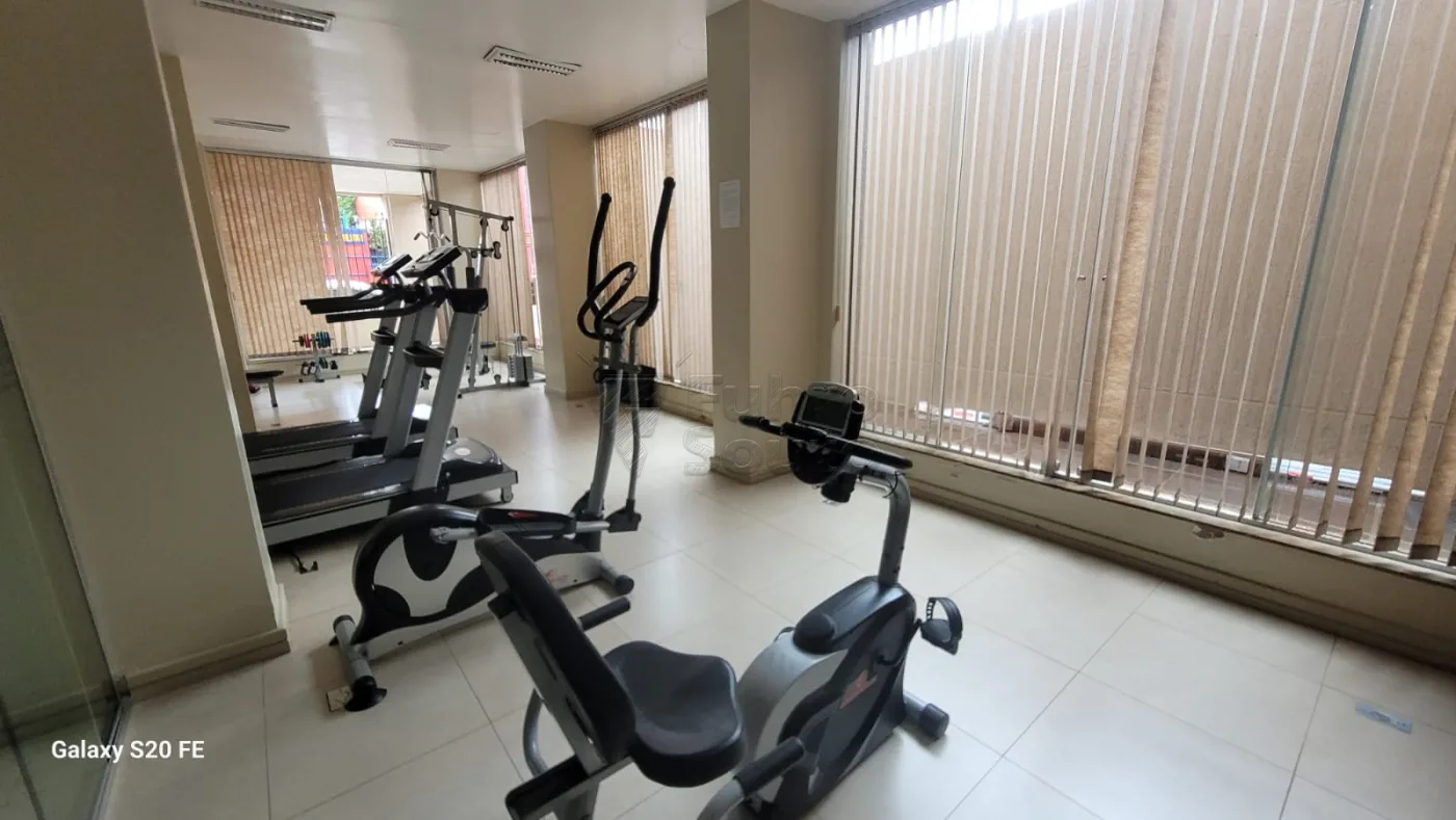 Comprar Apartamento / Padr&atilde;o em Pelotas R$ 590.000,00 - Foto 10