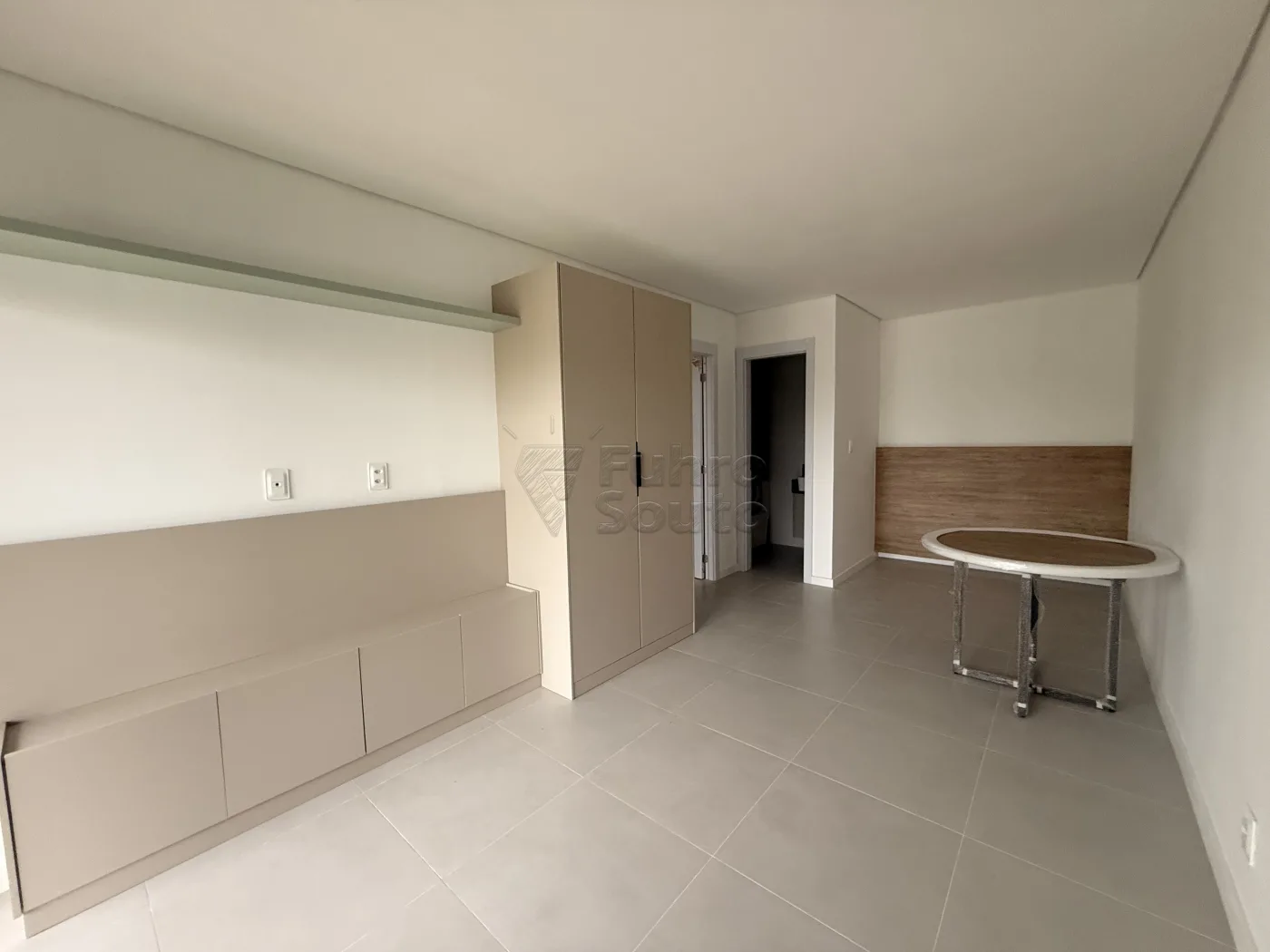 Comprar Casa / Padr&atilde;o em Rio Grande R$ 470.000,00 - Foto 1