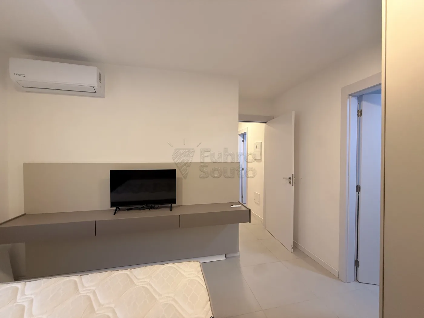 Comprar Apartamento / Padr&atilde;o em Rio Grande R$ 890.000,00 - Foto 12