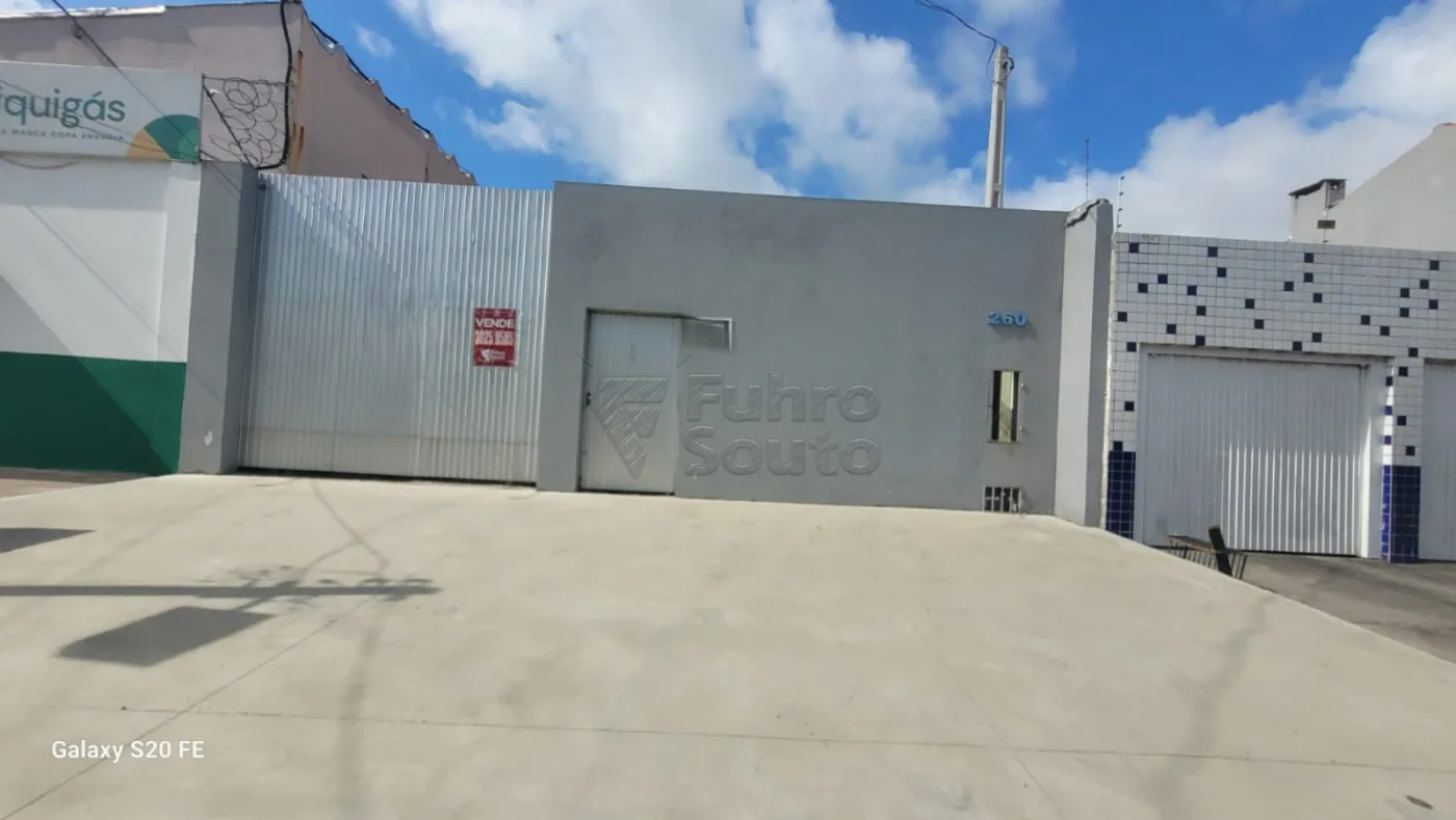 Comprar Terreno / Padr&atilde;o em Pelotas R$ 1.000.000,00 - Foto 1