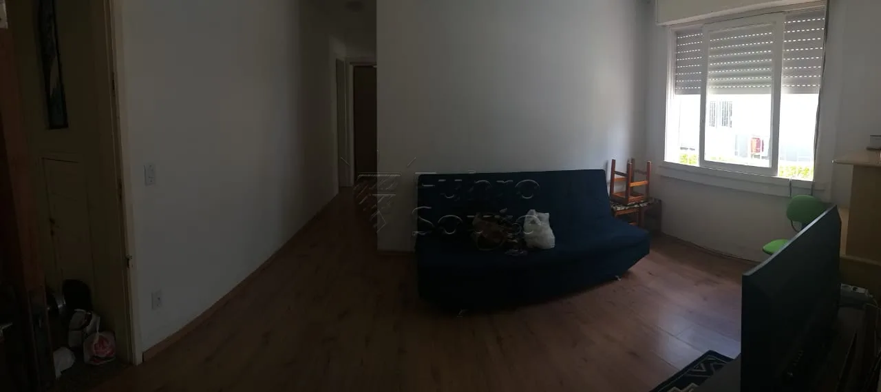 Comprar Apartamento / Padr&atilde;o em Pelotas R$ 180.000,00 - Foto 1