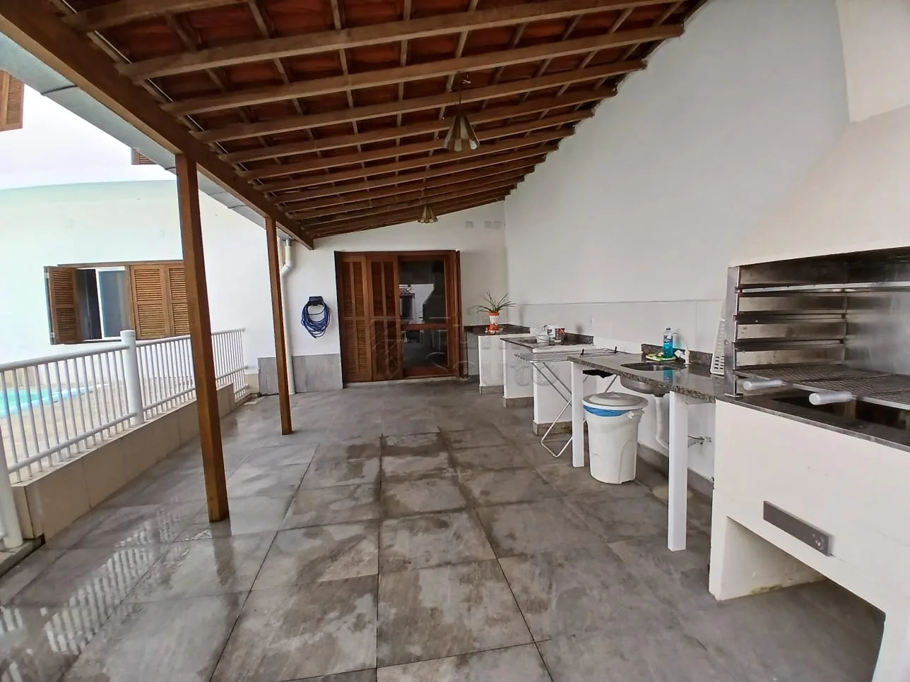 Comprar Casa / Padr&atilde;o em Pelotas R$ 690.000,00 - Foto 18