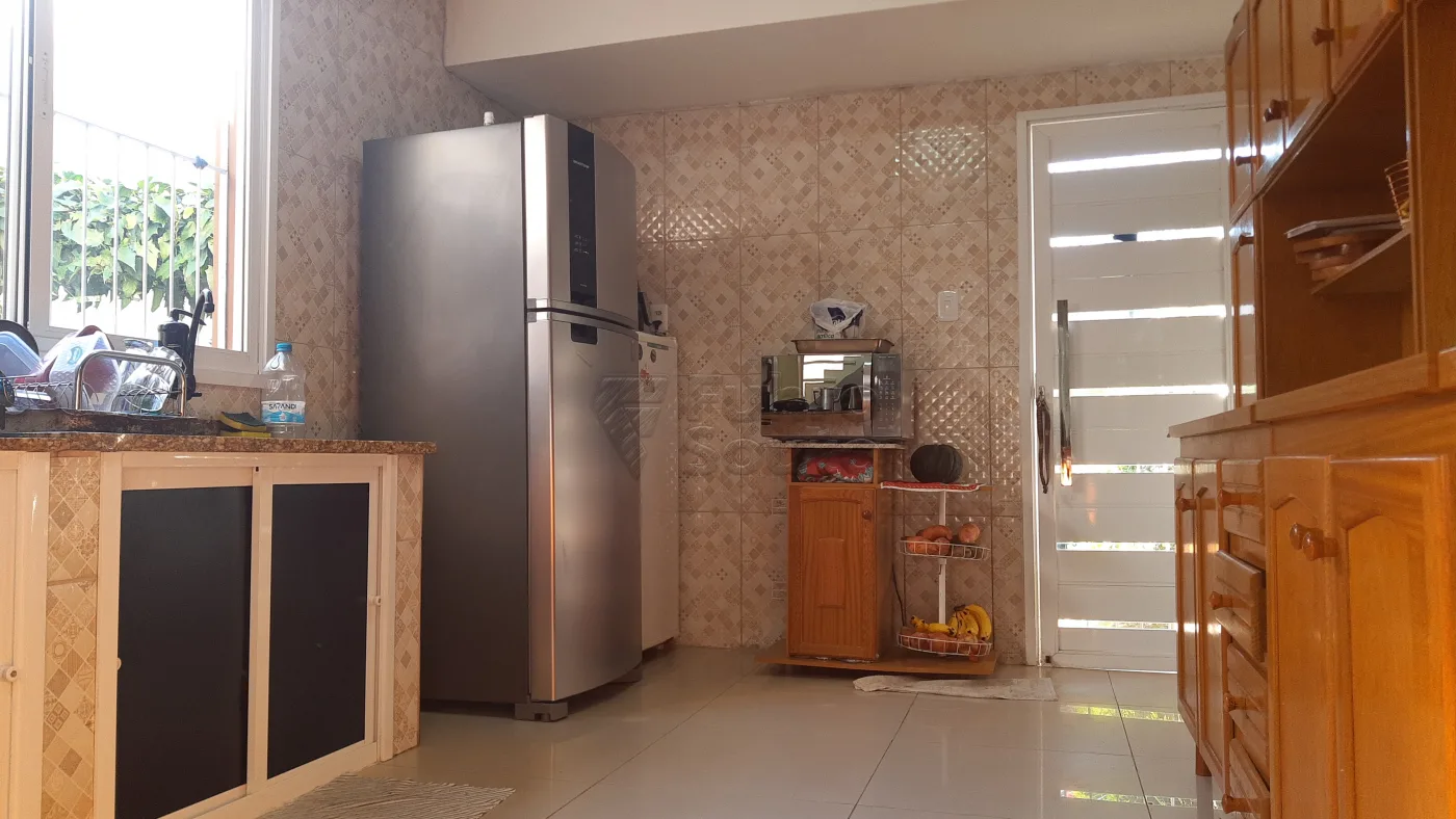 Comprar Casa / Padr&atilde;o em Pelotas R$ 900.000,00 - Foto 5