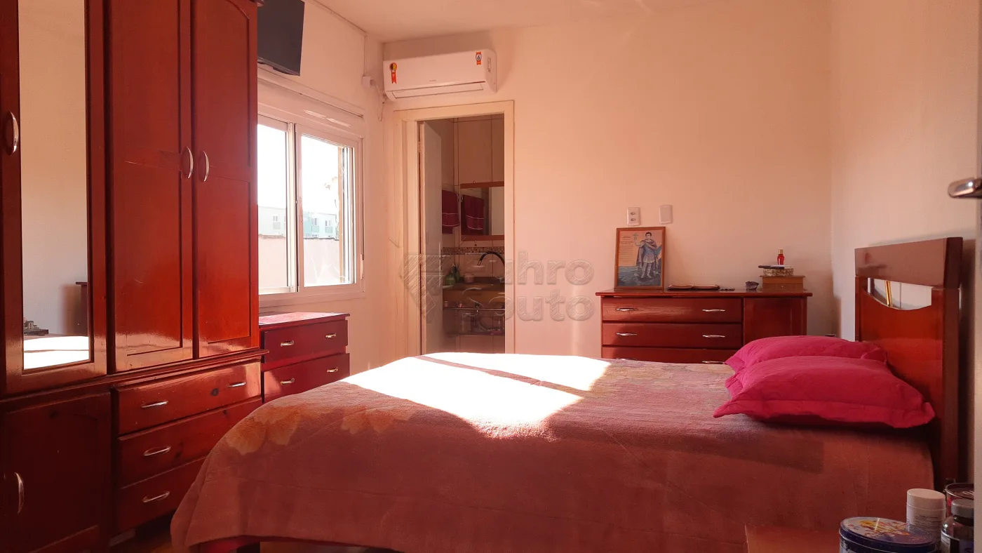 Comprar Casa / Padr&atilde;o em Pelotas R$ 900.000,00 - Foto 8