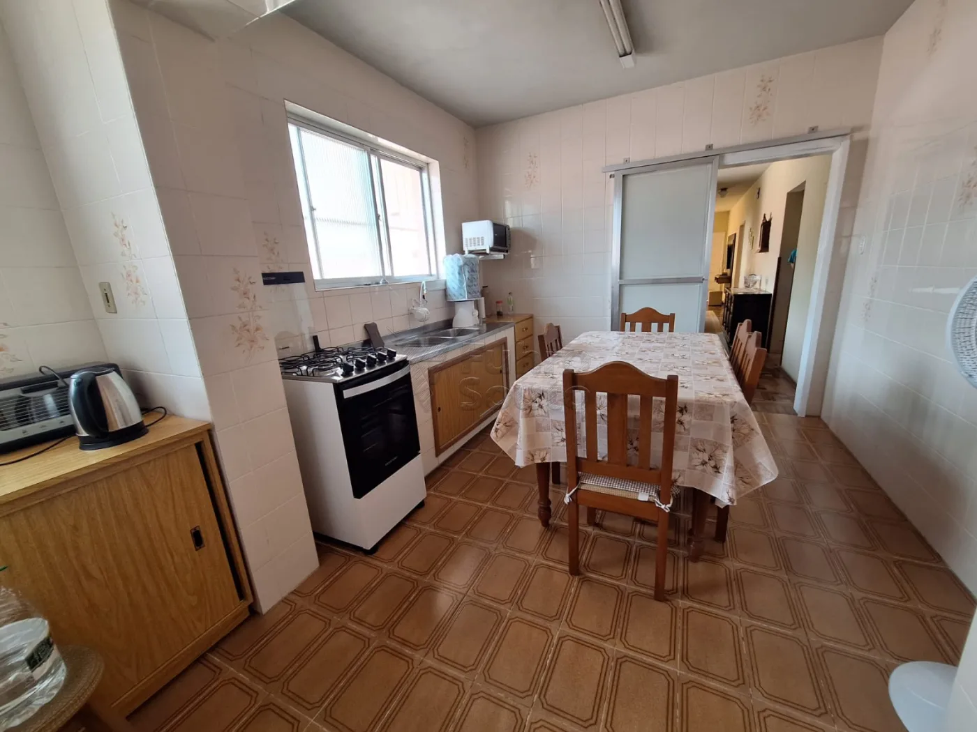 Comprar Casa / Padr&atilde;o em Pelotas R$ 800.000,00 - Foto 5