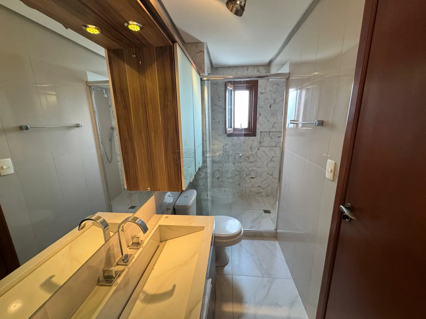 Comprar Apartamento / Cobertura em Pelotas R$ 1.250.000,00 - Foto 19