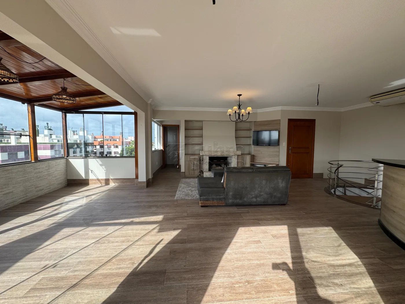 Comprar Apartamento / Cobertura em Pelotas R$ 1.250.000,00 - Foto 3