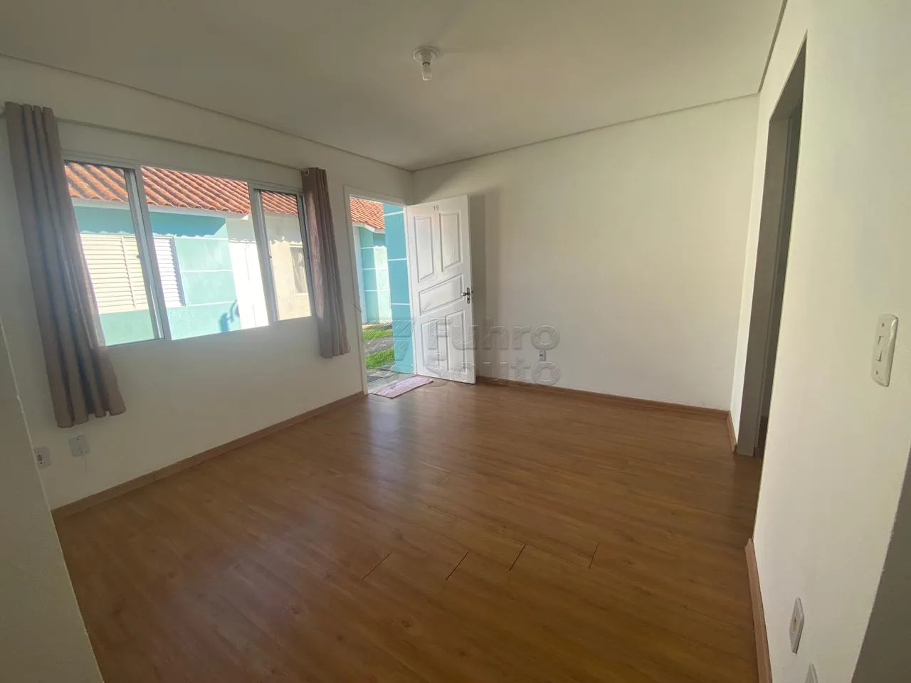 Comprar Casa / Padr&atilde;o em Pelotas R$ 222.900,00 - Foto 1