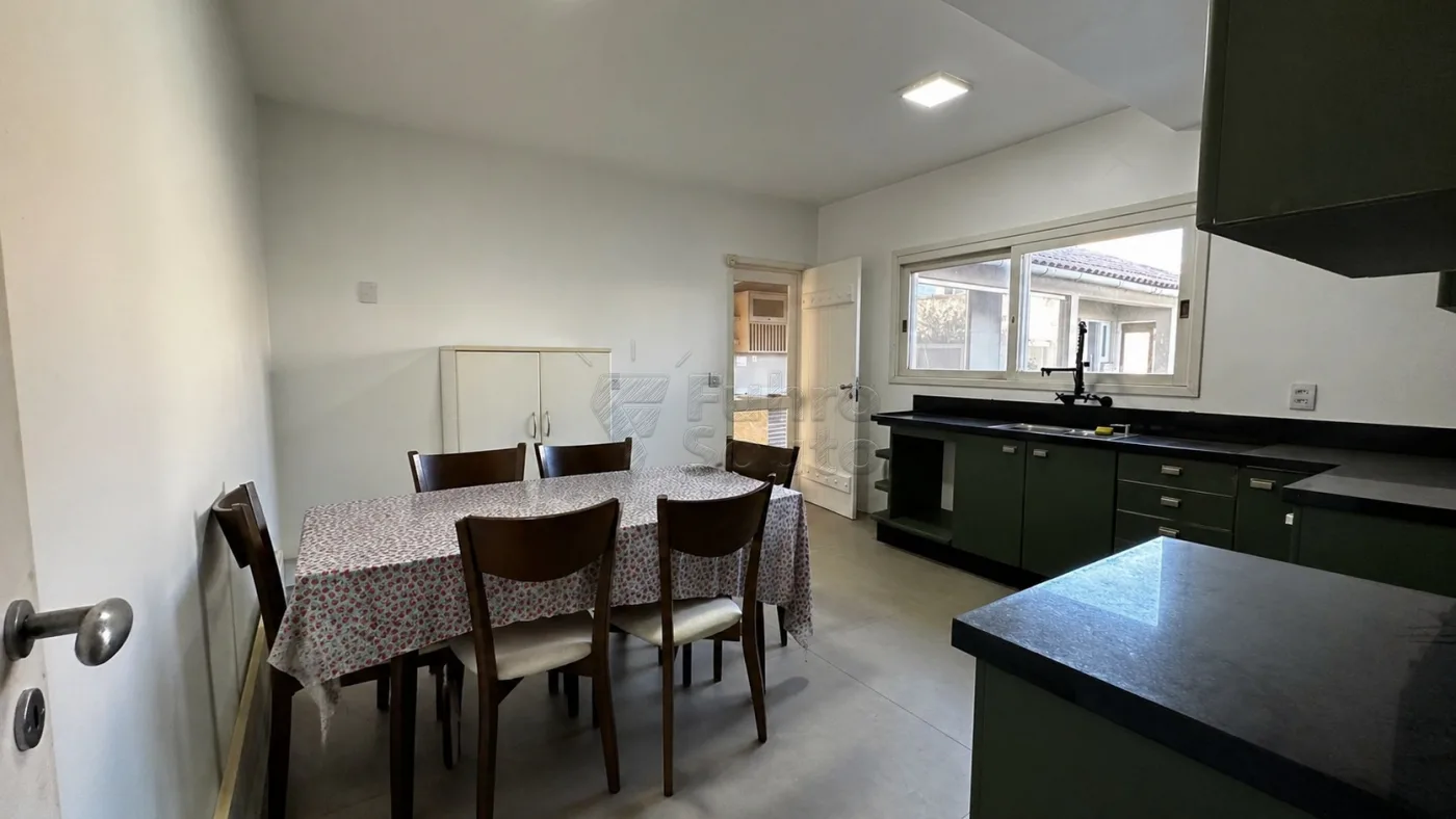 Comprar Casa / Padr&atilde;o em Pelotas R$ 990.000,00 - Foto 7